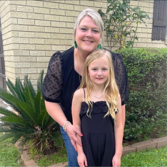 Meet your Posher, Heather - Picture 1 of 1